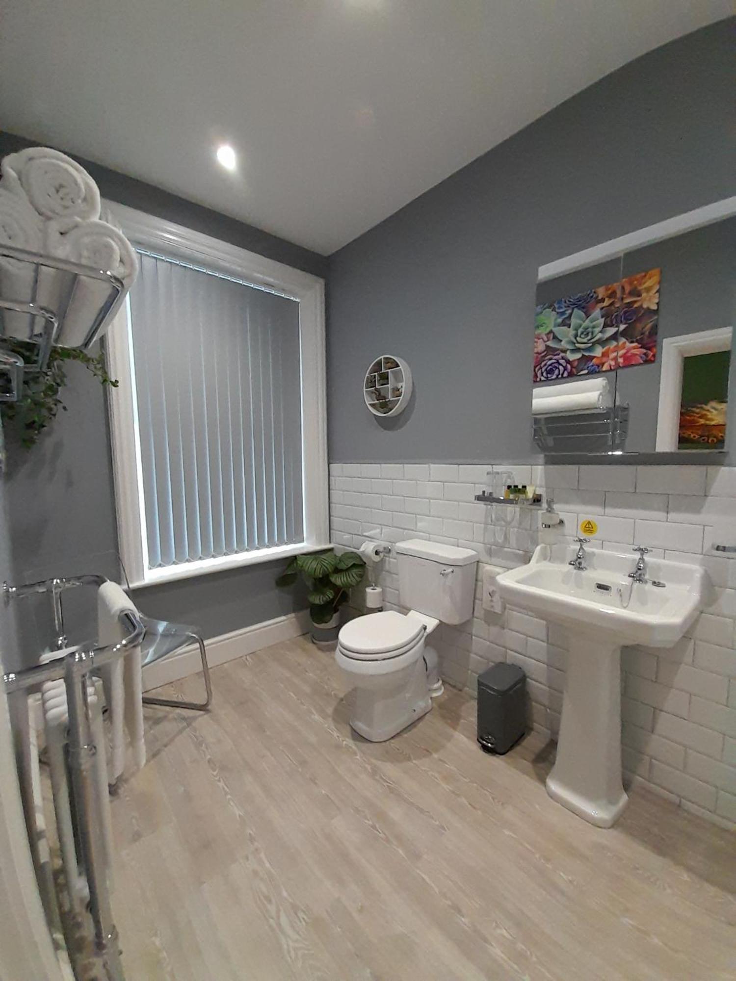 Crescent Lodge Guest House Whitby Rum bild